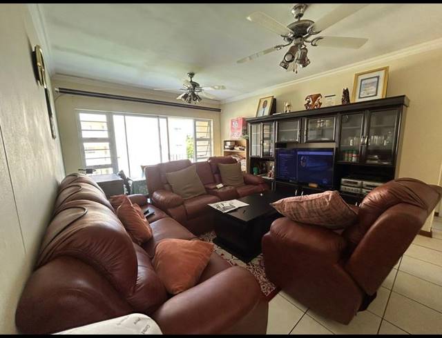 2 BEDROOM APARTMENT FOR SALE IN SEA PARK